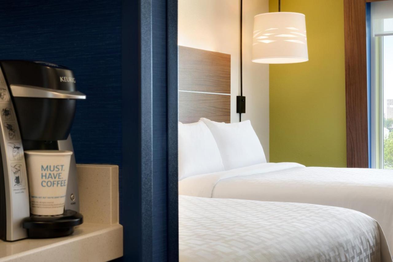 Holiday Inn Express Brooklyn - Kings Hwy, An Ihg Hotel Nueva York Exterior foto